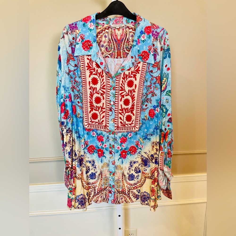 John Mark NWT 2X Blue Button Down Tunic Top Embroidered Floral Butterfly $129